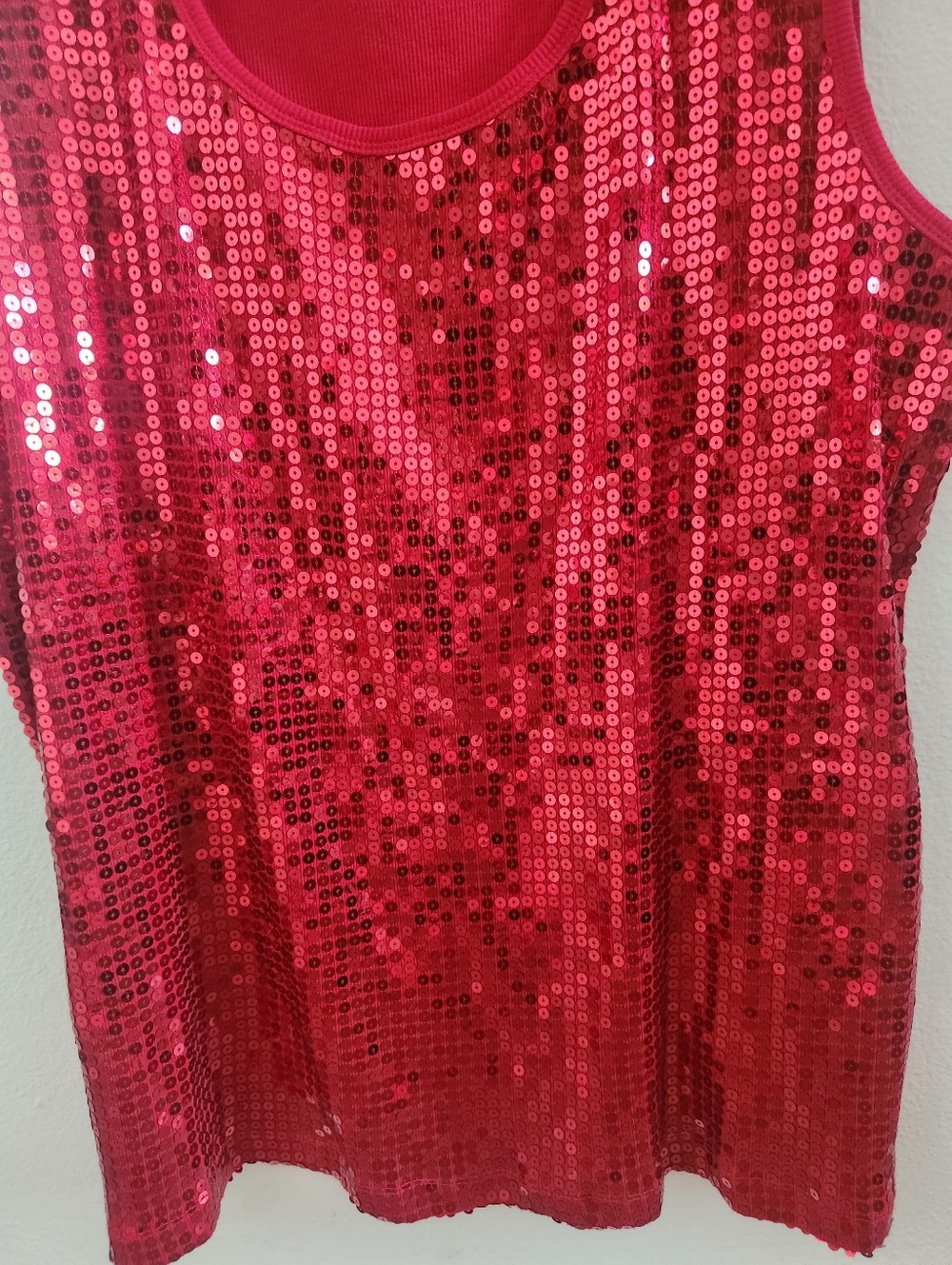 Denim 24/7 Red Sequin Scoop Neck Tank Top - Picture 4 of 5